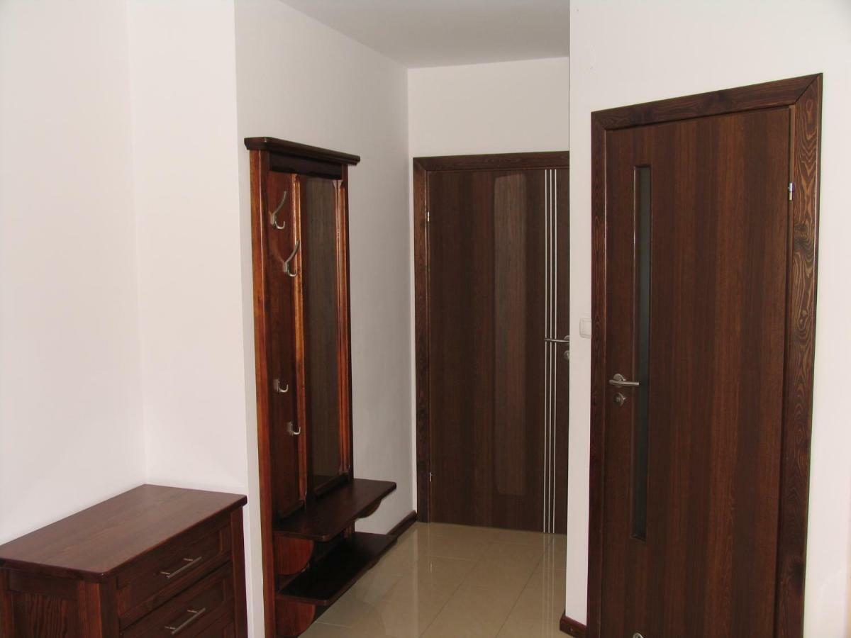 Nemo 2 Hotel Karwia Buitenkant foto